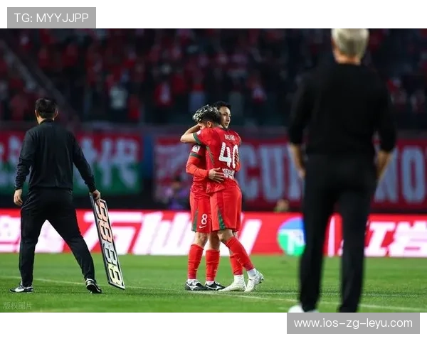 中超收官前惊炸转会夜：四笔大戏改写格局